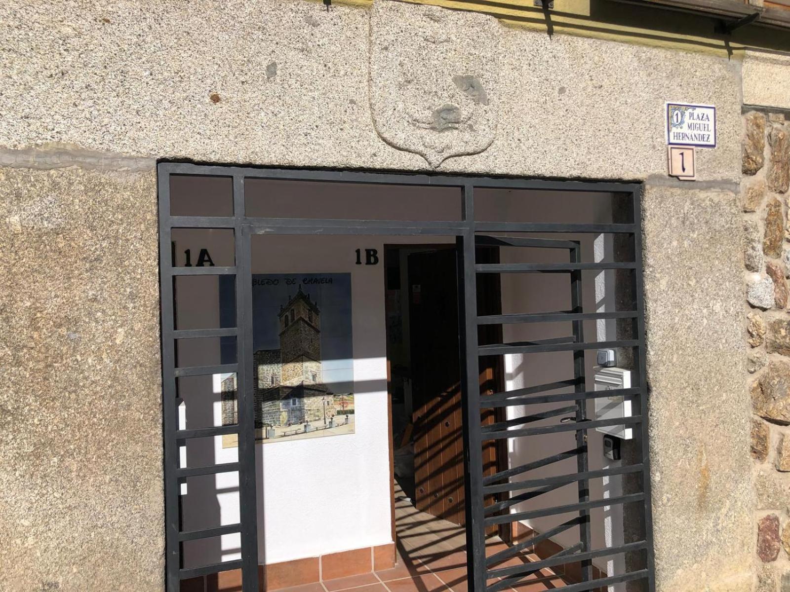 Apartamento Robledo De Chavela Plaza 1A מראה חיצוני תמונה